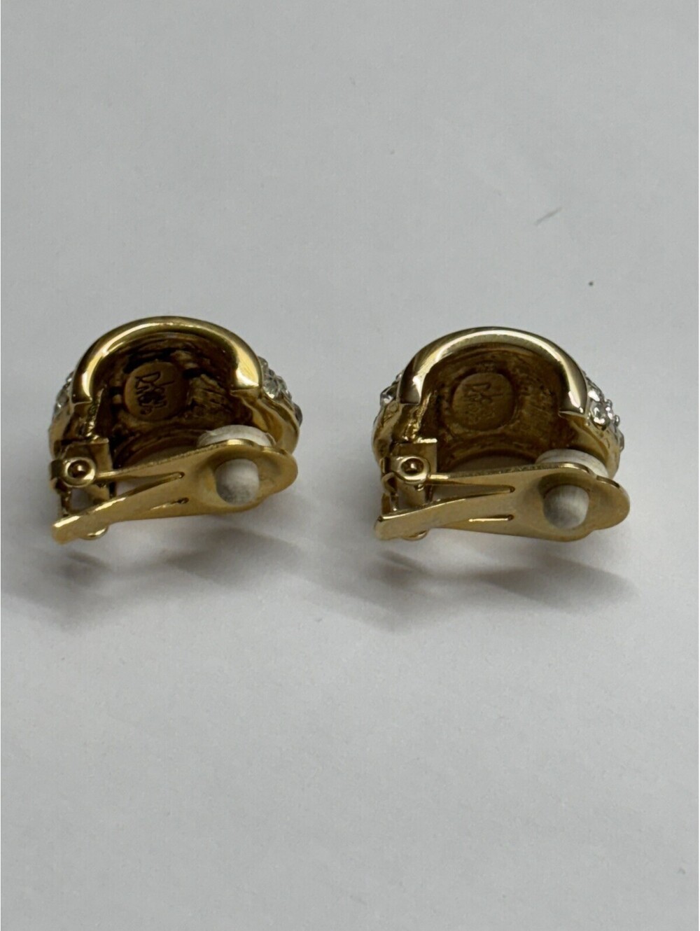 Vintage Swan Swarovski Gold Tone Pave Crystal Rhinestone Clip Earrings - Picture 2 of 2